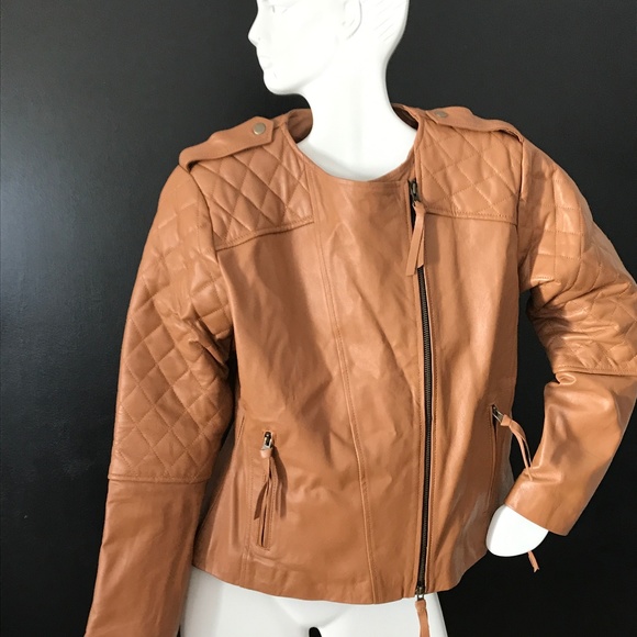 Quilted Moto Jacket in Genuine Leather - Picture 2 of 6